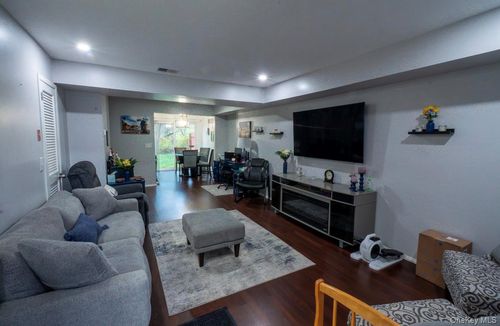 unit-704-276 Temple Hill Rd, New Windsor, NY, 12553-6865 | Card Image