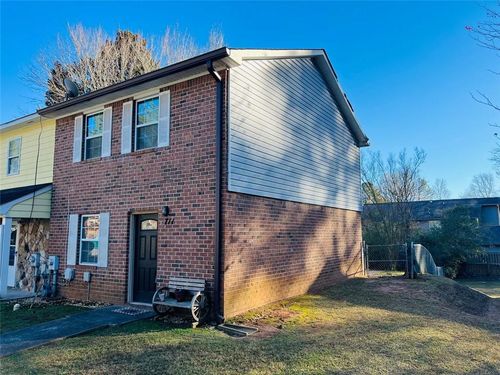 2711 Greystone Ct, Austell, GA, 30106-2730 | Card Image