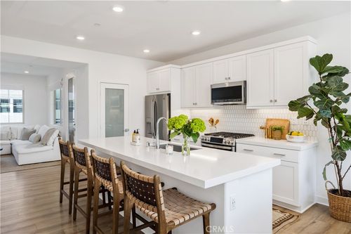 111 Juniper Dr, Rancho Mission Viejo, CA, 92694-1640 | Card Image