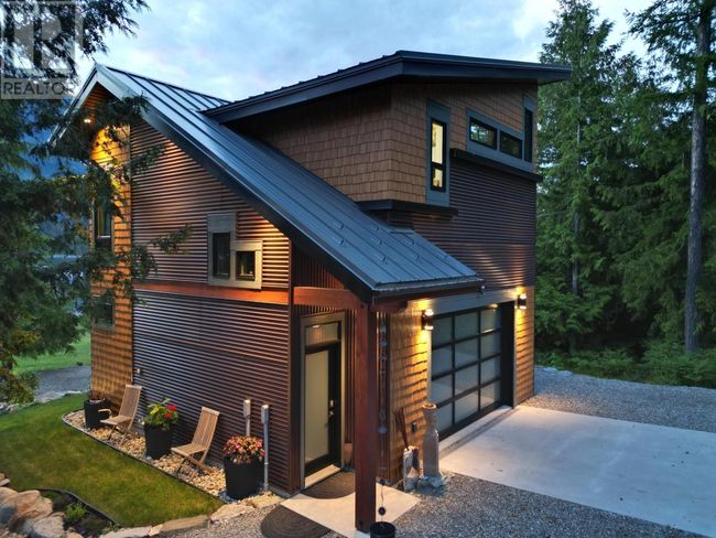179 Kootenay Lake Rd, House other with 2 bedrooms, 2 bathrooms and 12 parking in Procter BC | Image 45