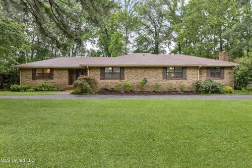 1025 Joann Dr, Southaven, MS, 38671-9457 | Card Image