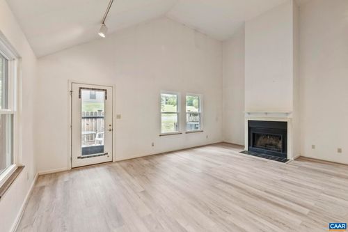 767 Exton Ct, CHARLOTTESVILLE, VA, 22901-3181 | Card Image