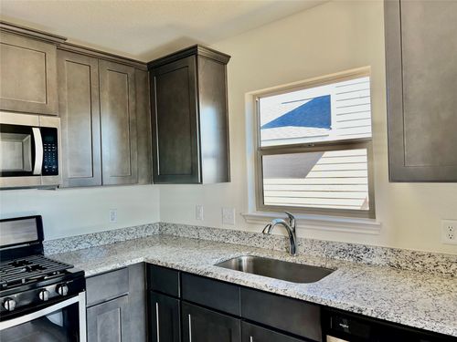 13611 Logan Pass Dr, Ponder, TX, 76259-1030 | Card Image