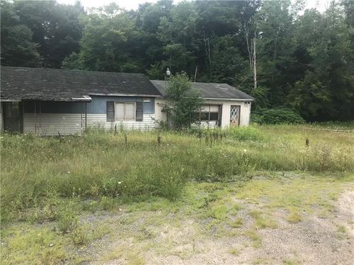 15494 Route 422 Hwy E, Strongstown, PA, 15957-9407 | Card Image