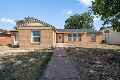 1507 E 11th Pl, Big Spring, TX, 79720-4903 | Card Image
