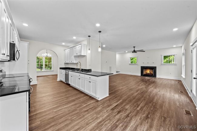 4062 Lake Killarney, House other with 3 bedrooms, 3 bathrooms and null parking in Gum Spring VA | Image 20