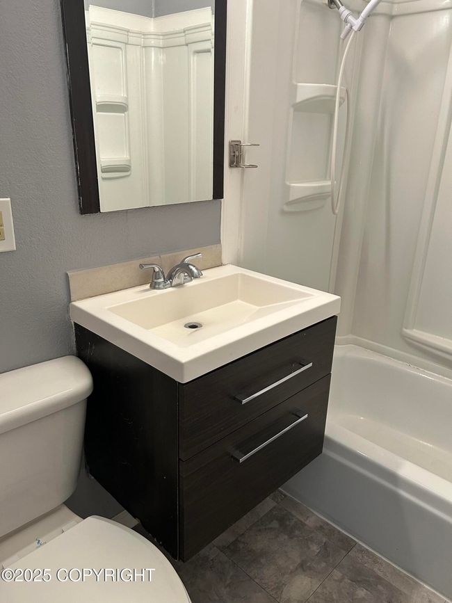 Remodeled full bath | Image 19
