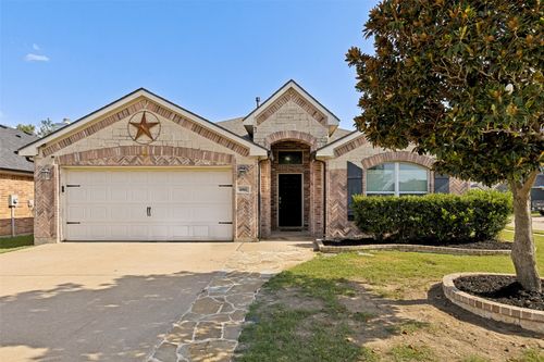 6961 Big Wichita Dr, Fort Worth, TX, 76179-2205 | Card Image