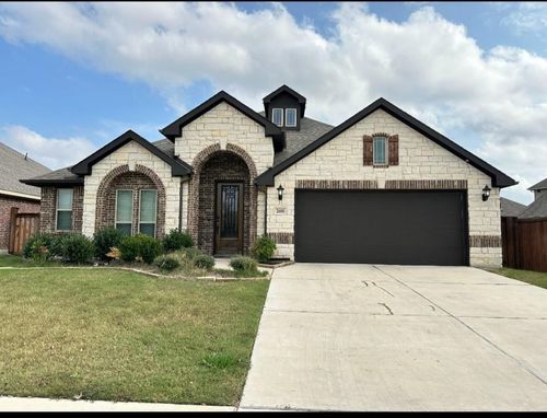2601 Parkhurst Ln, Mansfield, TX, 76084-3686 | Card Image
