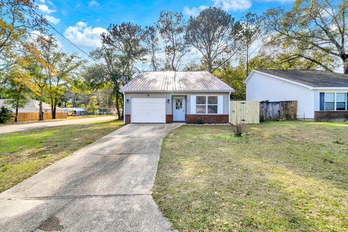 609 E Edney Ave, Crestview, FL, 32539-4601 | Card Image