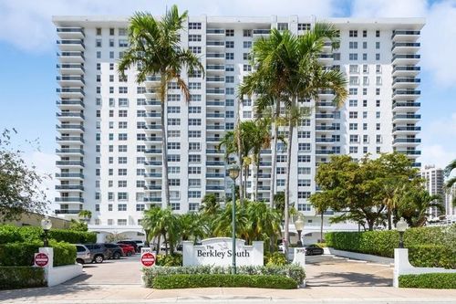 15a-3015 N Ocean Blvd, Fort Lauderdale, FL, 33308-7305 | Card Image
