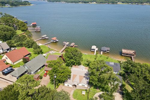140 Pin Oak Dr, Mabank, TX, 75156-7158 | Card Image