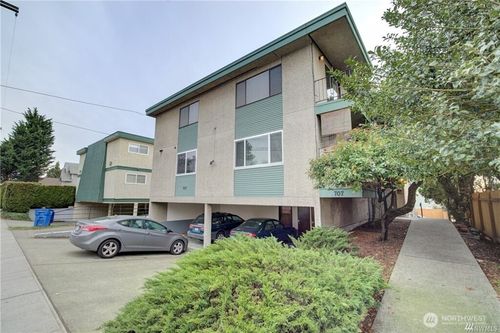 303-707 N 85th St, Seattle, WA, 98103-3778 | Card Image