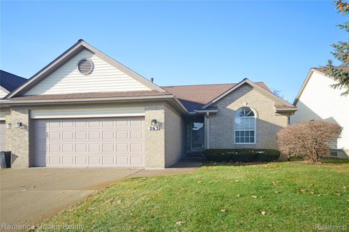 263 Whispering Hill, Commerce Charter Township, MI, 48390 | Card Image