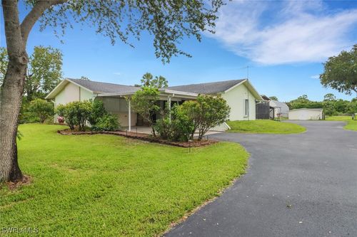 1310 11th St Sw, Naples, FL, 34117-2274 | Card Image
