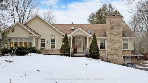 6 Beach Rd, Stouffville, ON, L4A2G1 | Card Image