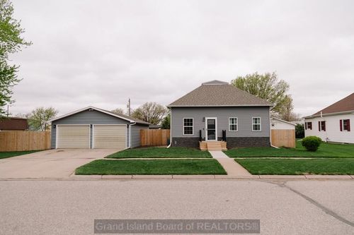 152 4th St, Hampton, NE, 68843-5400 | Card Image