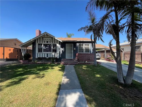 10427 San Luis Ave, South Gate, CA, 90280 | Card Image