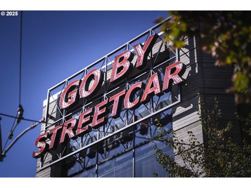 431-1030 Nw 12th Ave, Portland, OR, 97209-2837 | Card Image