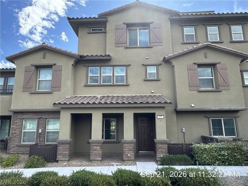 177 Petaluma Valley Dr, Las Vegas, NV, 89138-6154 | Card Image