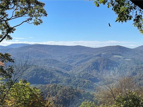 35 Crown Oak Ln, West Jefferson, NC, 28694 | Card Image