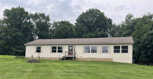 8891 Corwin Rd, Cumberland, OH, 43732-9722 | Card Image