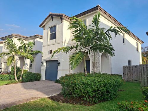 2439 Nw 131st Cir, Miami, FL, 33167-1385 | Card Image