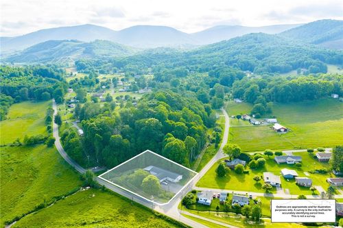 123 Buck Mountain Cir, West Jefferson, NC, 28694-7321 | Card Image