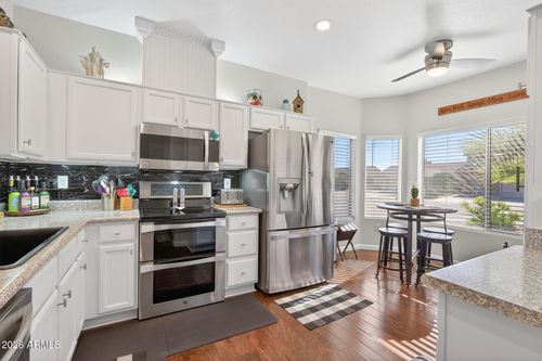 16100 W Eagle Ridge Dr, Surprise, AZ, 85374-5121 | Card Image