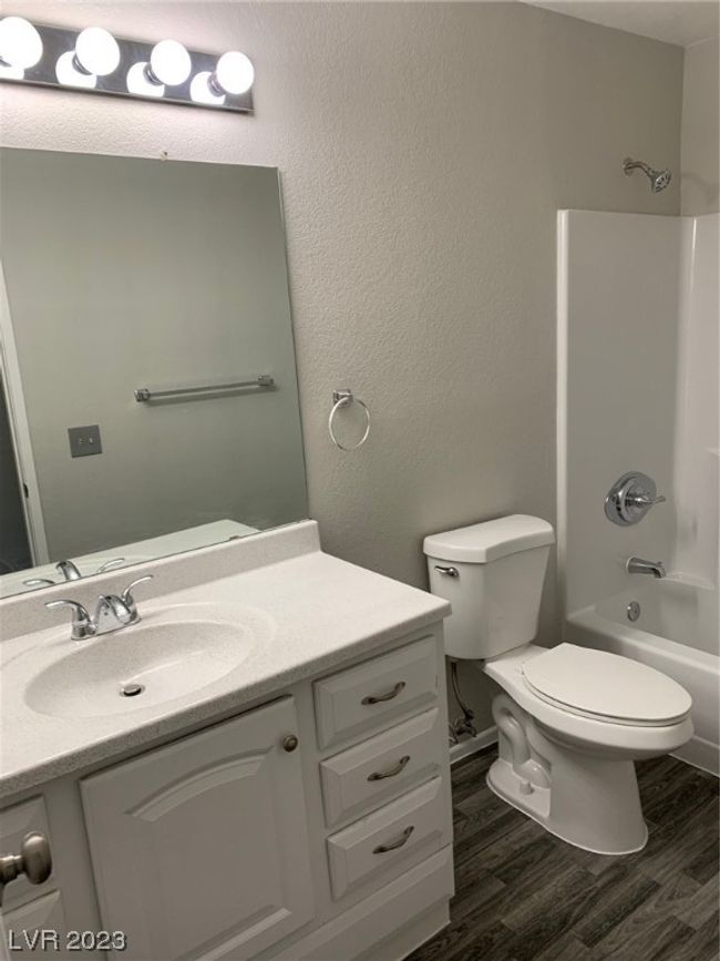 APT-202 - 2008 Mesquite Ln, Condo with 2 bedrooms, 2 bathrooms and null parking in Laughlin NV | Image 6