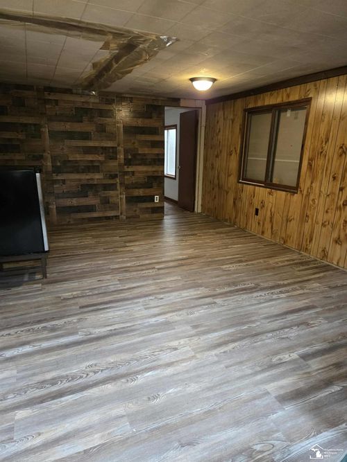 7180 Sherwood Trl, Harrison, MI, 48625-7800 | Card Image