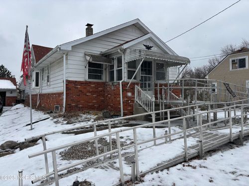 5664 Stewart Rd, Sylvania, OH, 43560-2076 | Card Image