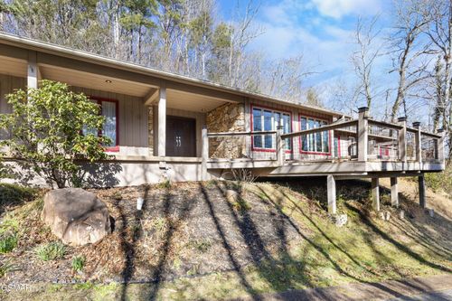 333 Gatlin Dr, Gatlinburg, TN, 37738-5625 | Card Image