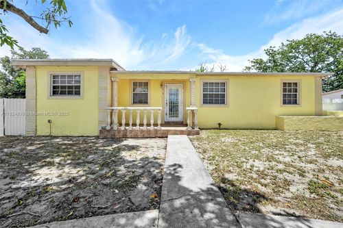 1855 Nw 126th St, Miami, FL, 33167-2140 | Card Image