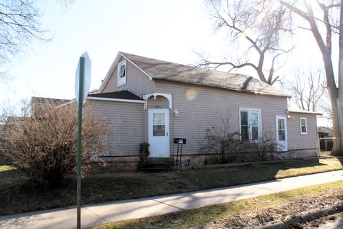 2339 Loomis St, La Crosse, WI, 54603-1975 | Card Image