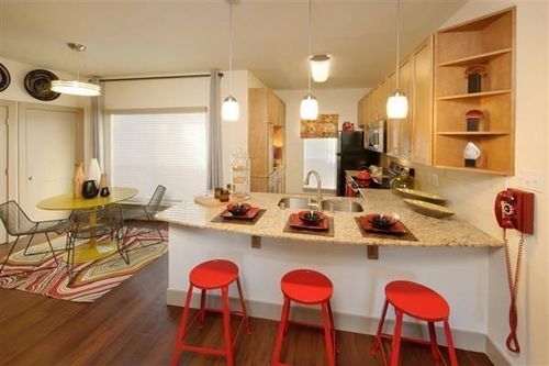 803-2800 Bartons Bluff Ln, Austin, TX, 78746-7932 | Card Image