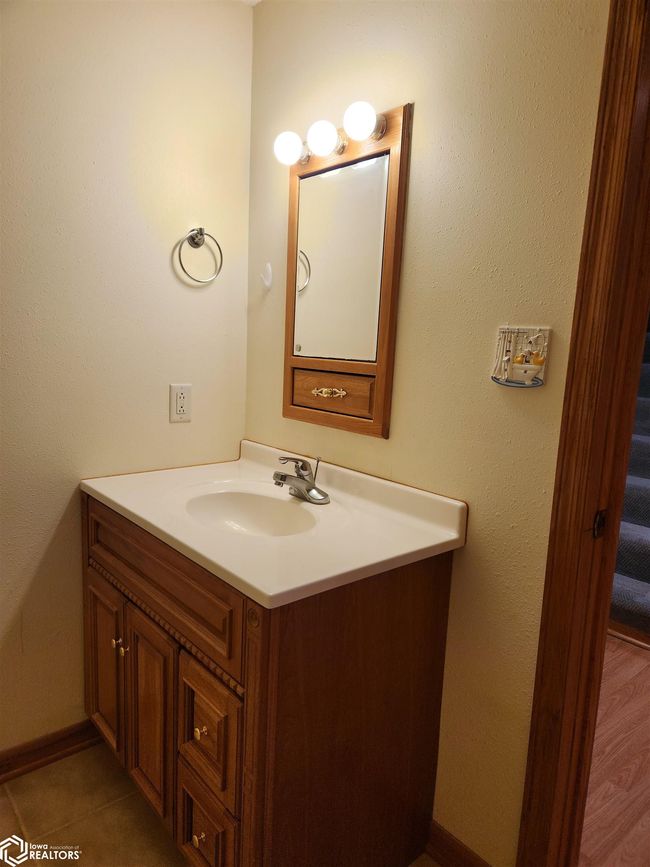 1128 Prince St, House other with 5 bedrooms, 4 bathrooms and null parking in Grinnell IA | Image 42