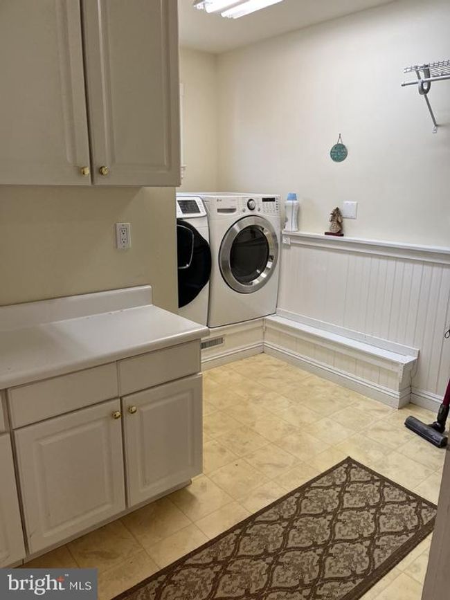 411 N 3 Rd St, House other with 6 bedrooms, 4 bathrooms and null parking in Surf City NJ | Image 15