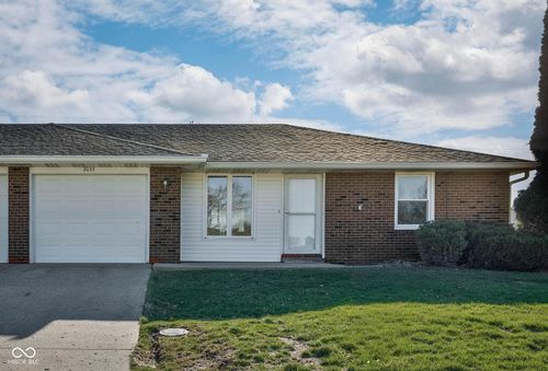 b-2033 Alhambra Ct, Anderson, IN, 46013-2533 | Card Image