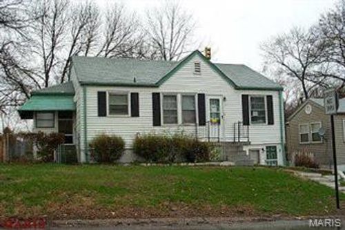 5701 Beldon Dr, Saint Louis, MO, 63136-2502 | Card Image