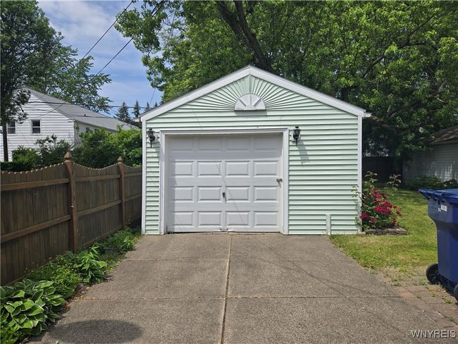 74 Kimberly Ave, Home with 4 bedrooms, 2 bathrooms and null parking in Buffalo NY | Image 37