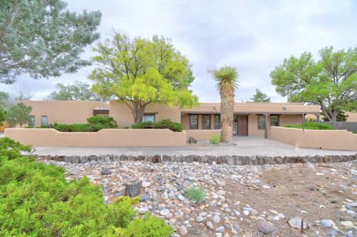 14018 Arcadia Rd Ne, Albuquerque, NM, 87123-2302 | Card Image