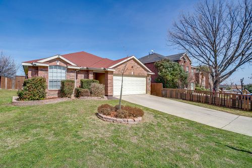 9812 Maryville Ln, Fort Worth, TX, 76108-4422 | Card Image