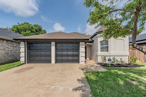3232 Rosebank Dr, Dallas, TX, 75228-5669 | Card Image