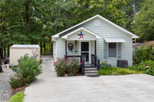 234 Newbury Cir, Westminster, SC, 29693-6623 | Card Image