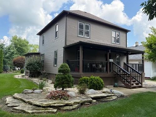 218 W 1st St, Spring Valley, IL, 61362-1302 | Card Image