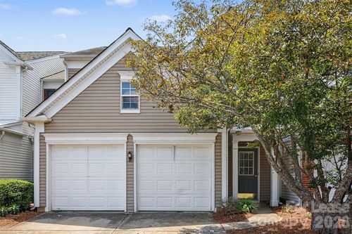 8169 Kincaid Ct, Charlotte, NC, 28277-8705 | Card Image