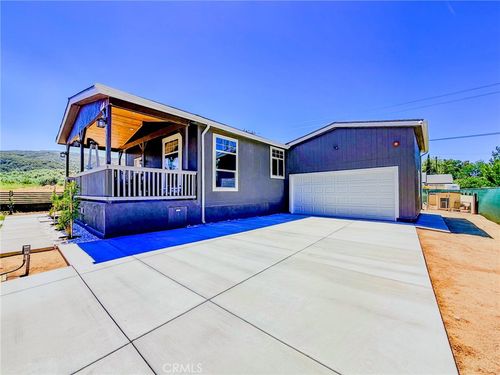 42815 Lowhill Dr, Lake Hughes, CA, 93532-1304 | Card Image