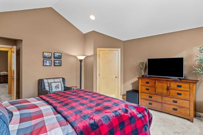 4 - 124 Silvertip Ridge, Home with 4 bedrooms, 3 bathrooms and 4 parking in Canmore AB | Image 22