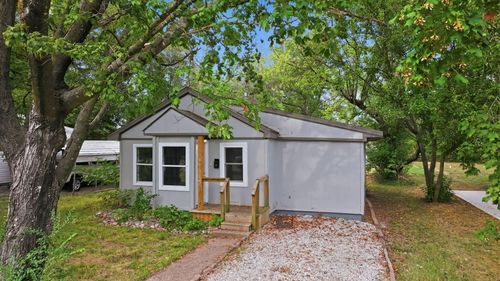 741 N Warren Ave, Springfield, MO, 65802-4435 | Card Image